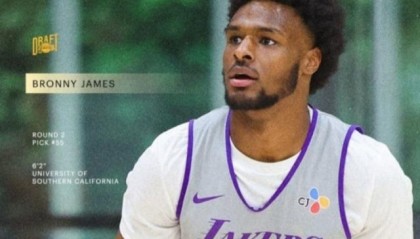 吹的太离谱？佩林卡：要把布朗尼培养为攻防精英