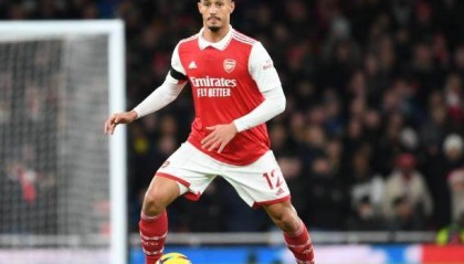 kaiyun-稳住争冠基本盘，阿森纳激活萨利巴续约条款